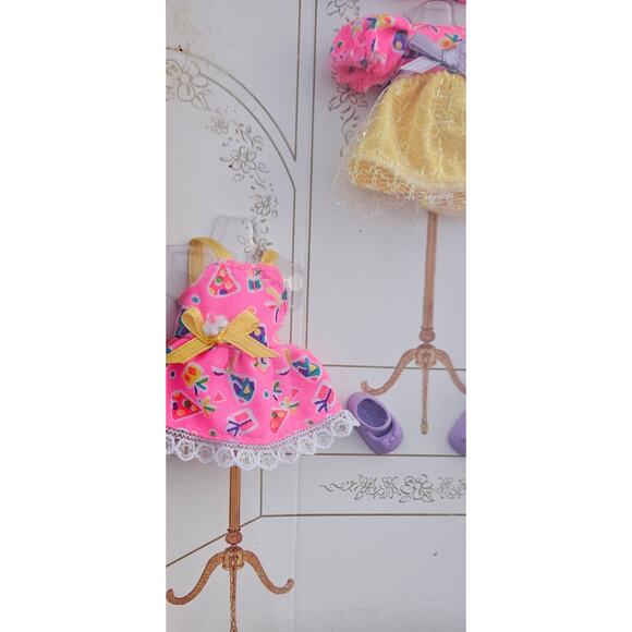 Vintage Barbie Sister Kelly Fashion Avenue 6 Piece Outfit 16699 Complete Sealed - Picture 2 of 5